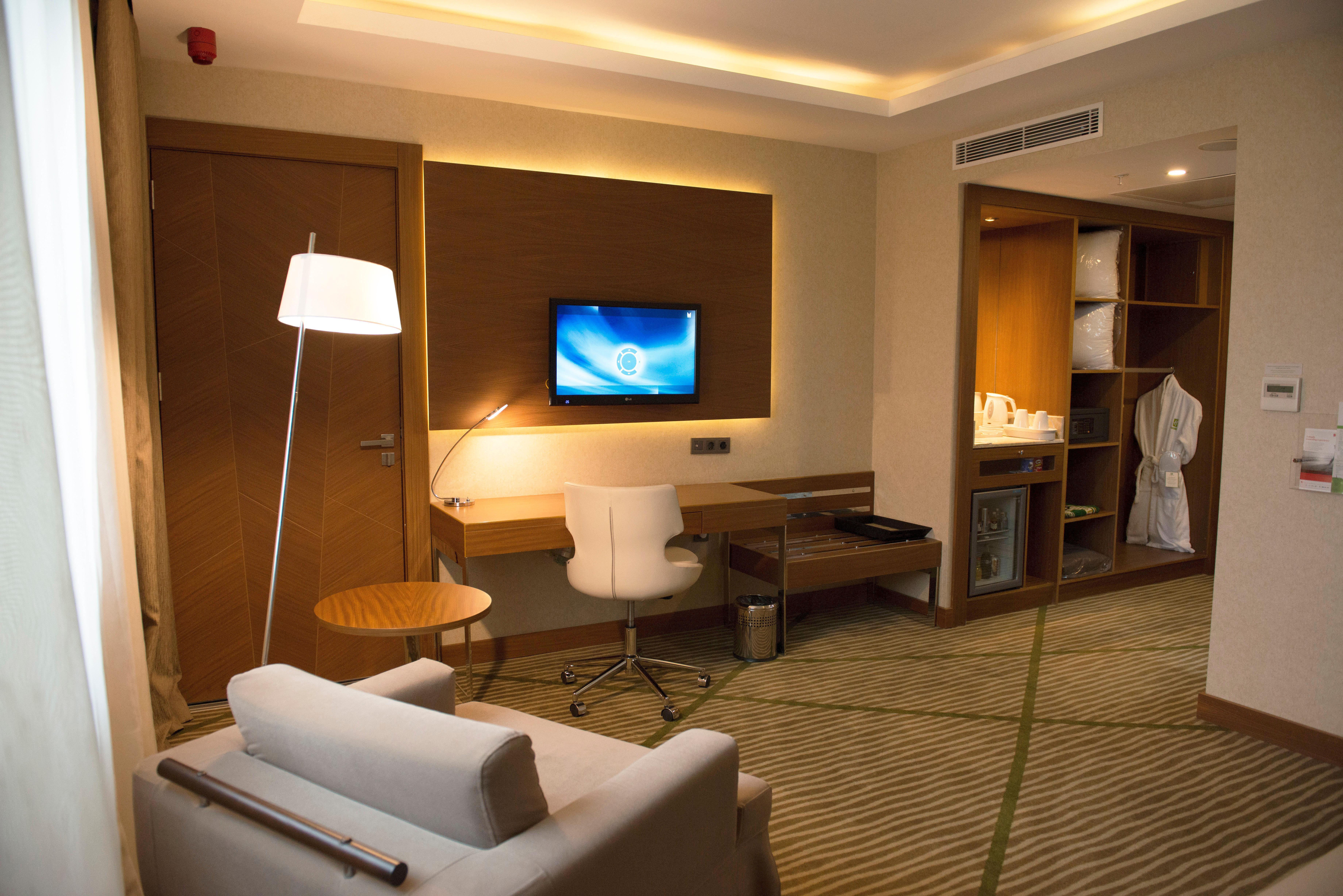 Holiday Inn Gaziantep By Ihg Екстериор снимка