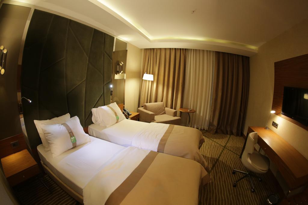 Holiday Inn Gaziantep By Ihg Екстериор снимка