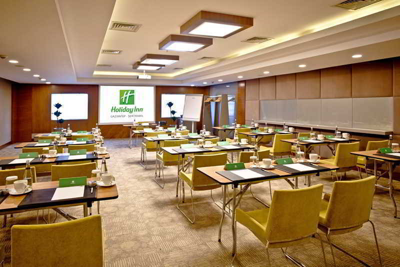 Holiday Inn Gaziantep By Ihg Екстериор снимка